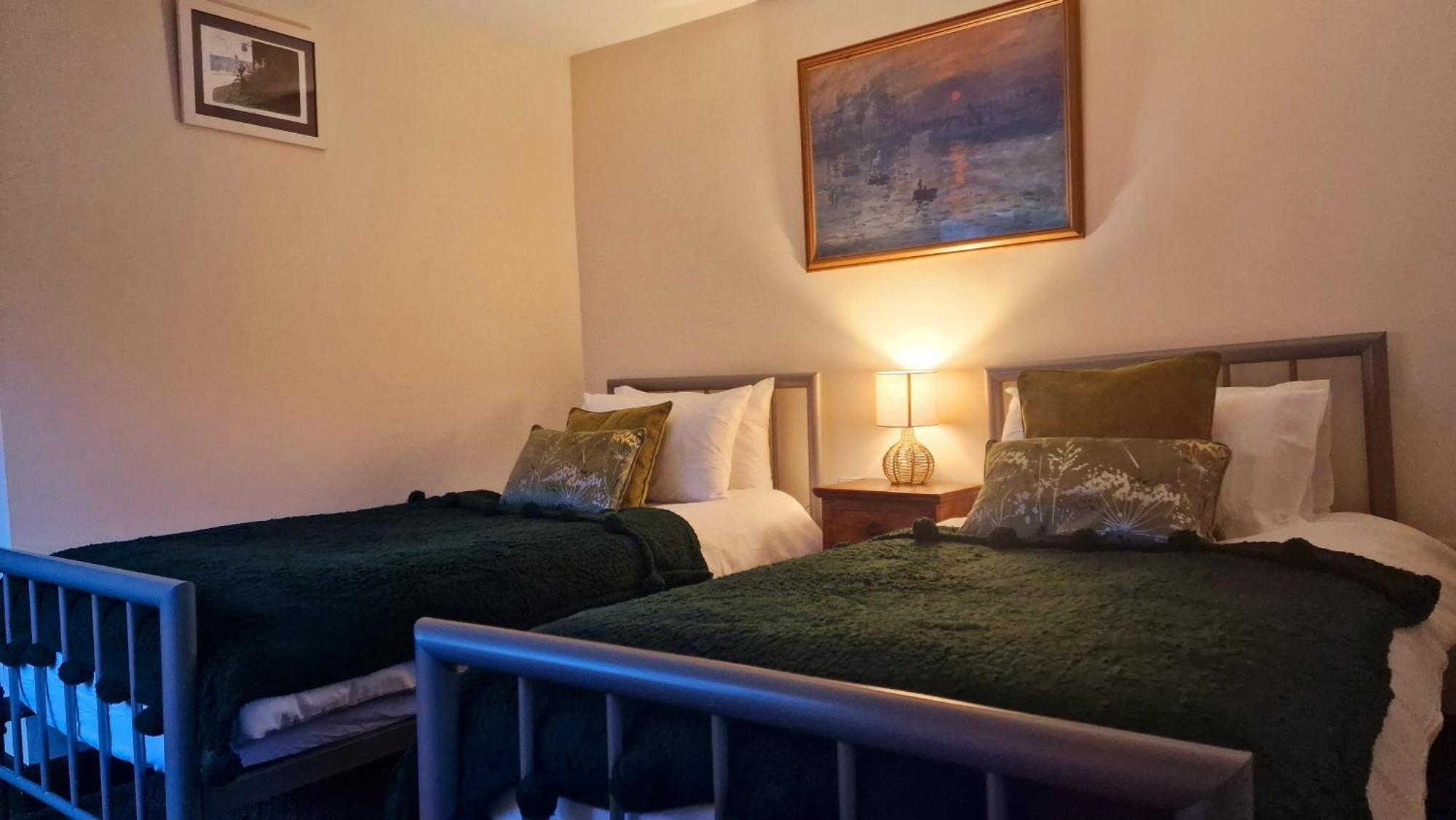 Y Gwydyr Hotel - 多尔威泽兰 外观 照片